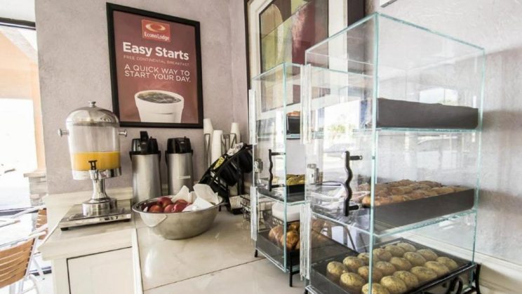 Café da manhã Econolodge International Orlando