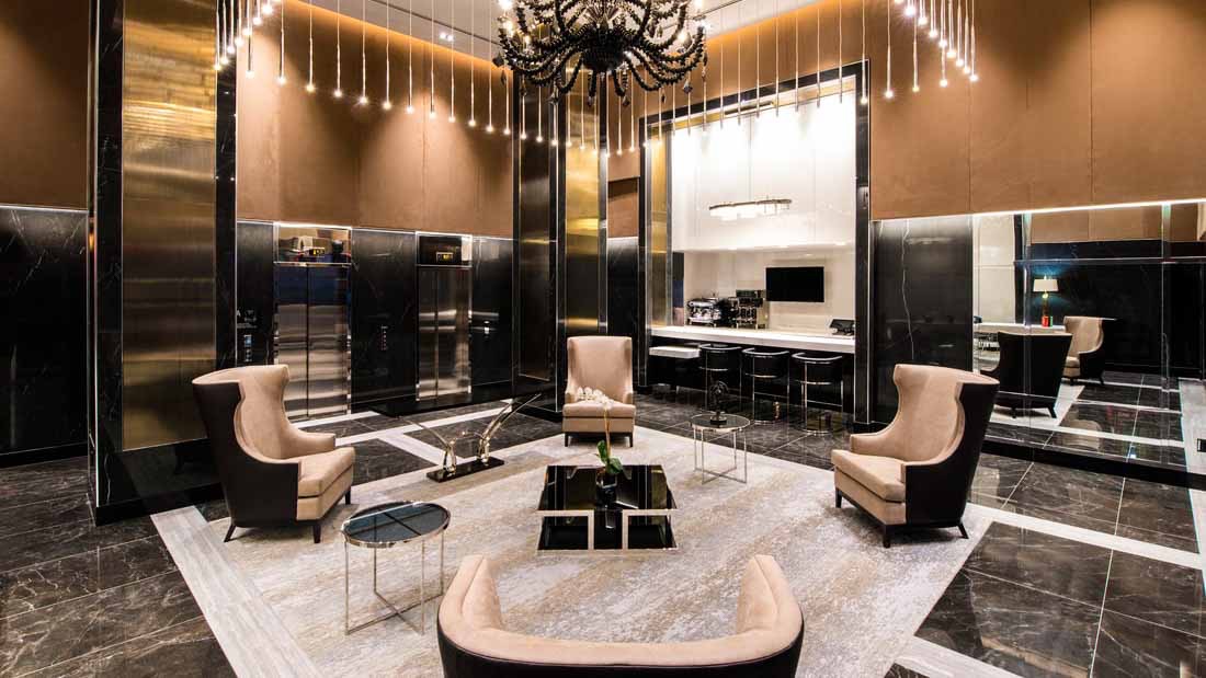 Hospedagem perto da Times Square Aliz Hotel Times Square Lobby