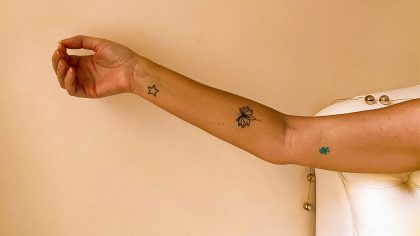 Minhas tatuagens e o que elas representam: flor de lótus, estrela e floco de neve