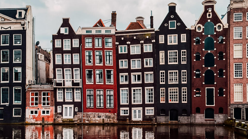 Hotéis com custo benefício em Amsterdam