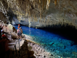 Gruta do Lago Azul em Bonito: guia completo (preço, como visitar e dicas) gruta do lago azul visão geral