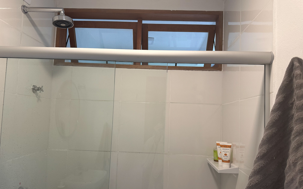 Baú Base Camping Chuveiro